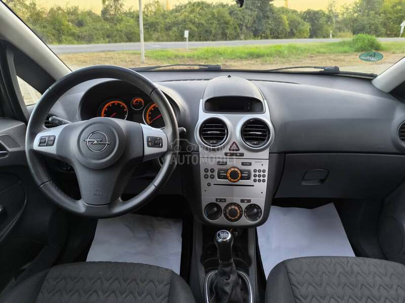 Opel Corsa D Nov Nov
