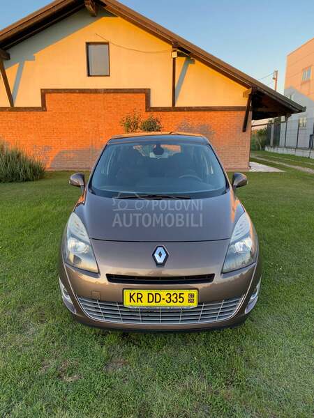 Renault Grand Scenic 1,6 / 16v 7sed