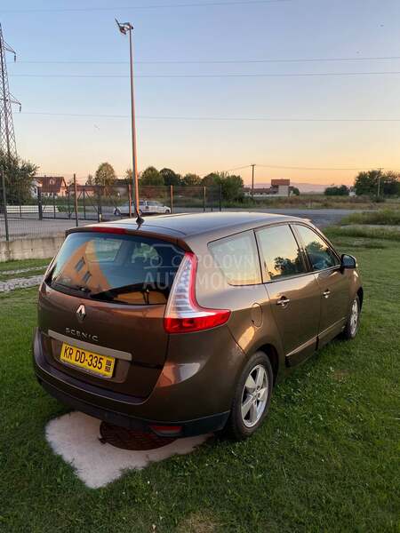 Renault Grand Scenic 1,6 / 16v 7sed