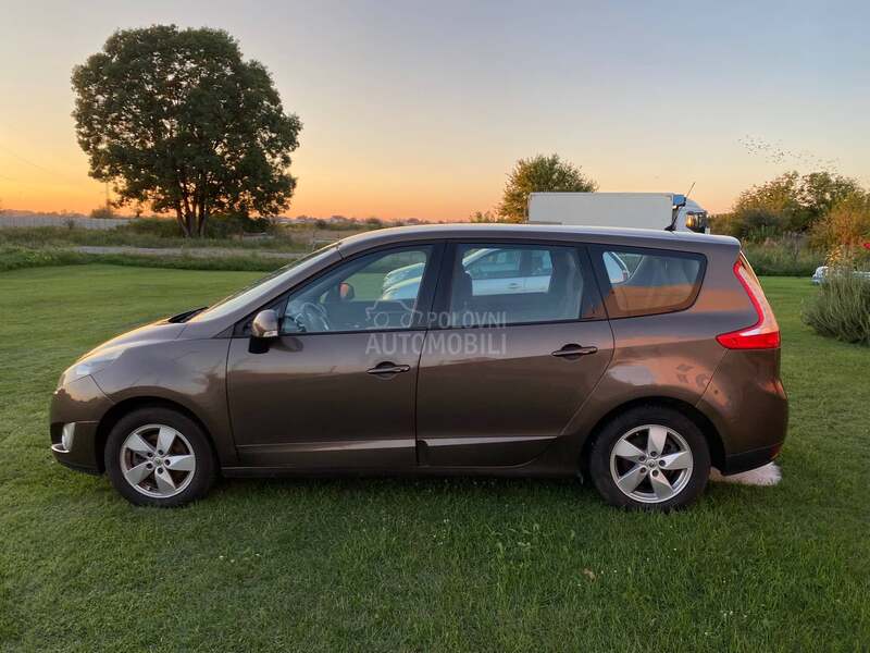 Renault Grand Scenic 1,6 / 16v 7sed