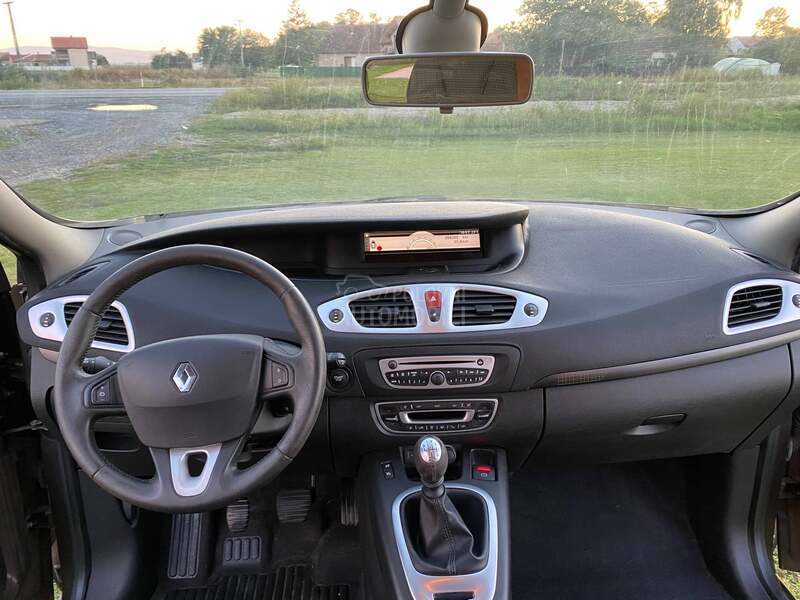 Renault Grand Scenic 1,6 / 16v 7sed