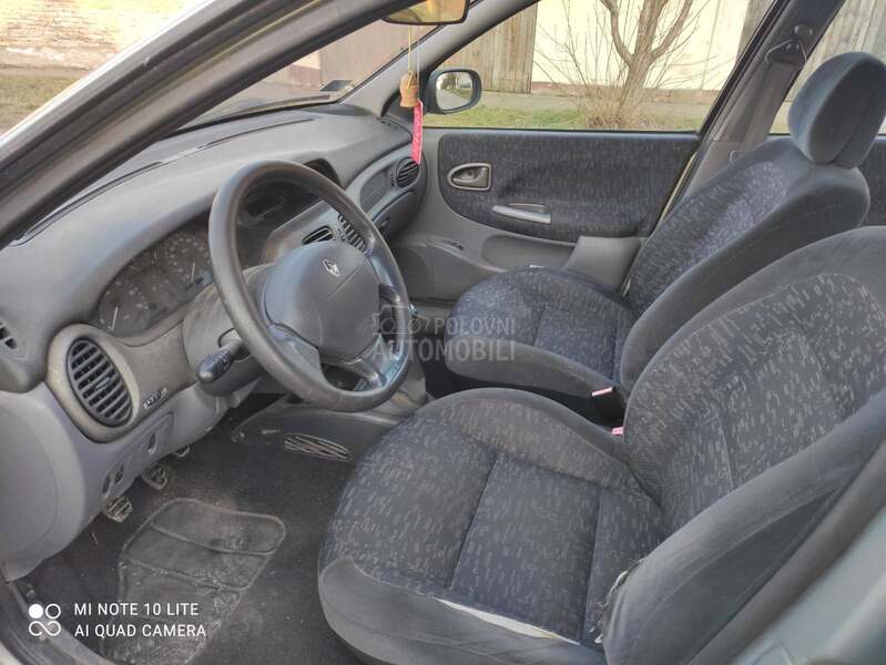 Renault Megane 1.6 16v