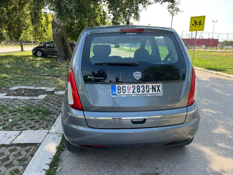 Lancia Musa 