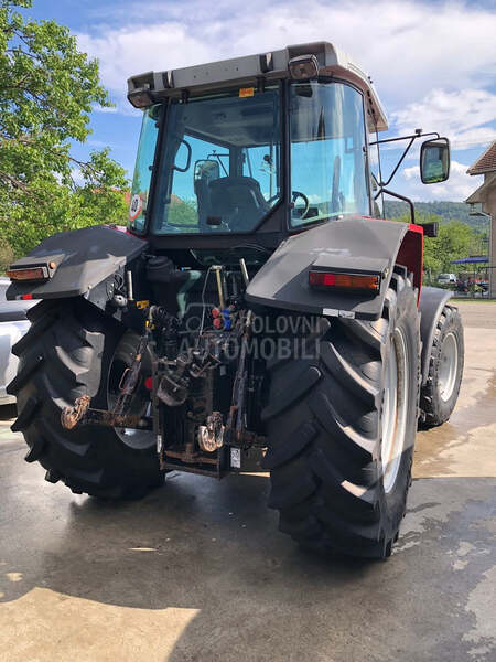 Massey Ferguson 6255