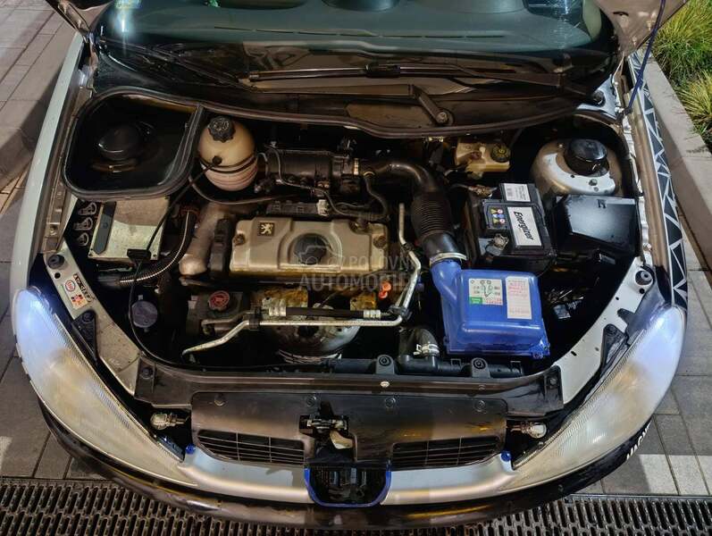 Peugeot 206 1.1