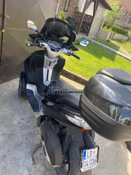 Piaggio MP3 300 yrban