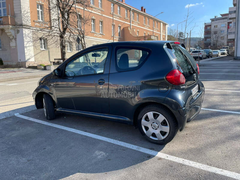 Toyota Aygo 1.0