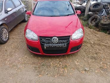 Volkswagen Golf 5 -  kompletan auto u delovima