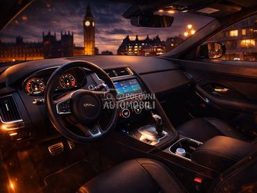 Jaguar E-Pace R-DYNAMIC