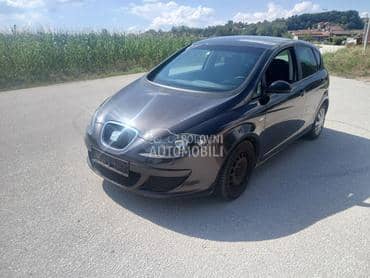 Seat Altea -  kompletan auto u delovima
