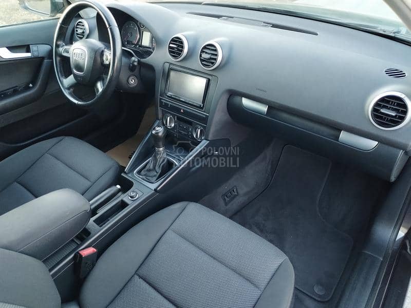 Audi A3 1.6 TDI DIODA XSENON Audi A3 1.6 TDI DIODA XSENON