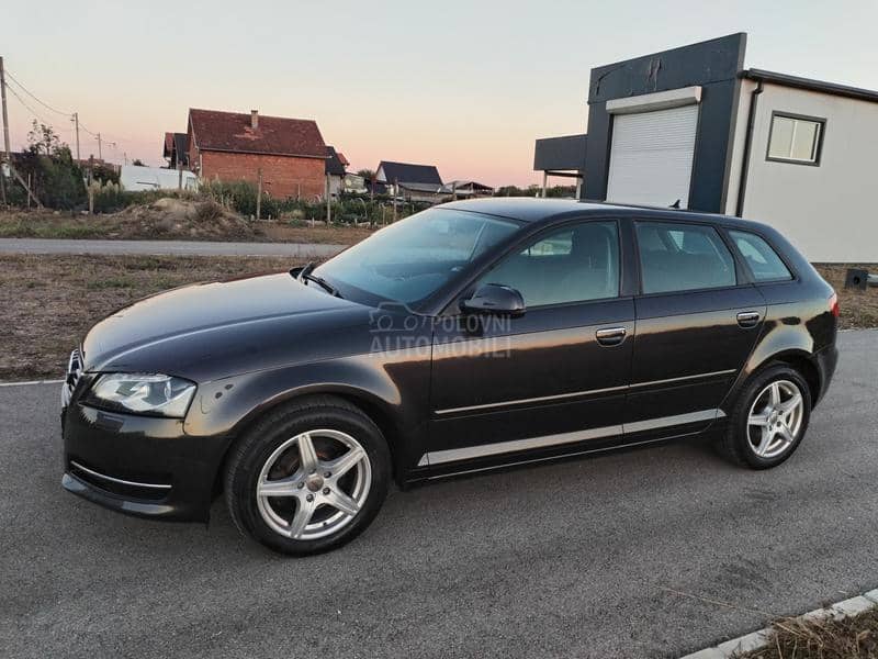 Audi A3 1.6 TDI DIODA XSENON Audi A3 1.6 TDI DIODA XSENON