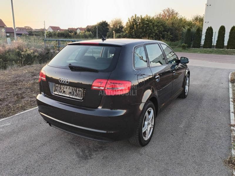 Audi A3 1.6 TDI DIODA XSENON Audi A3 1.6 TDI DIODA XSENON