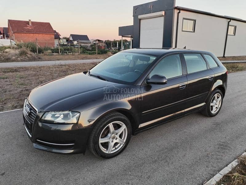 Audi A3 1.6 TDI DIODA XSENON Audi A3 1.6 TDI DIODA XSENON