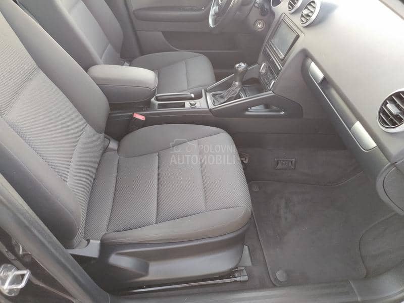 Audi A3 1.6 TDI DIODA XSENON Audi A3 1.6 TDI DIODA XSENON