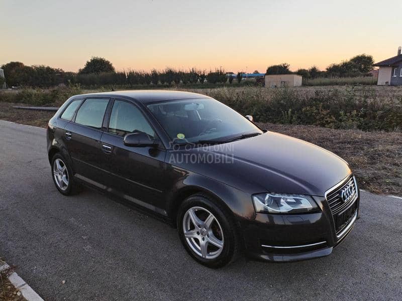 Audi A3 1.6 TDI DIODA XSENON Audi A3 1.6 TDI DIODA XSENON