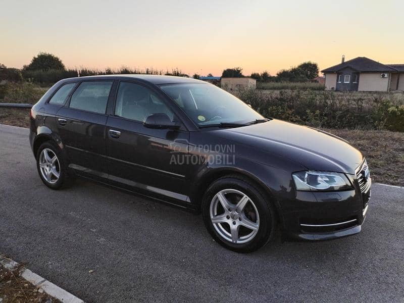 Audi A3 1.6 TDI DIODA XSENON Audi A3 1.6 TDI DIODA XSENON
