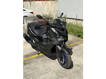 Yamaha XMAX 300 2025