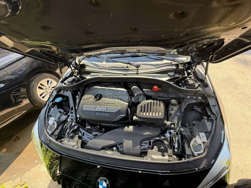 BMW 116 116I HATCH