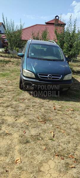 Opel Zafira 