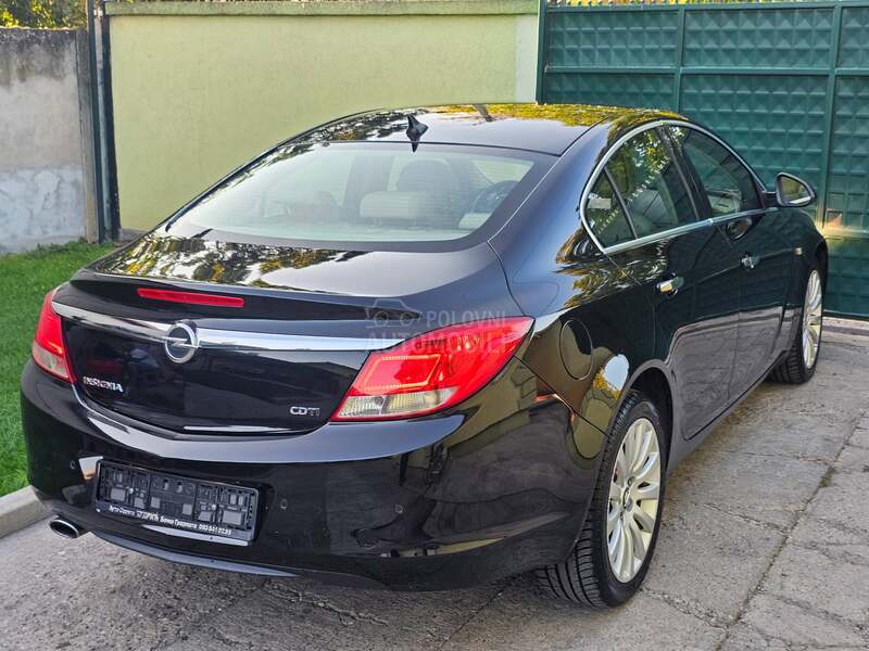 Opel Insignia 2.0 CDTI