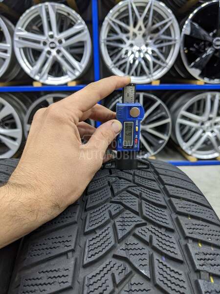 Dunlop 205/55 R16 Zimska
