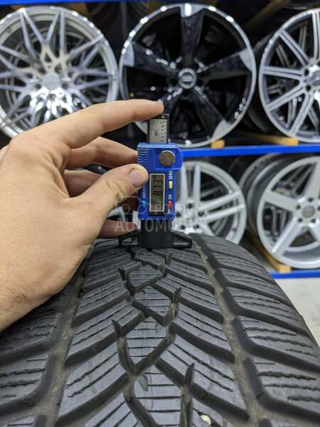 Fulda 225/55 R17 Zimska