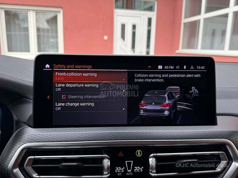 BMW X3 M40i