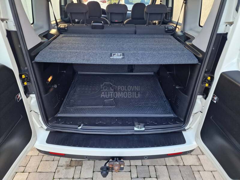 Opel Combo 1.4T cng 62000k