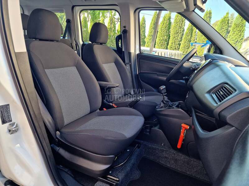 Opel Combo 1.4T cng 62000k