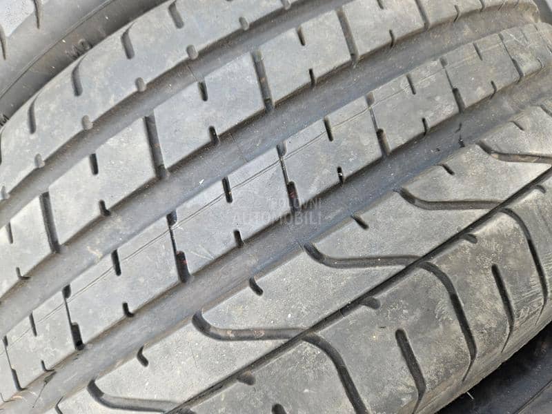 Pirelli 245/35 R19 Letnja