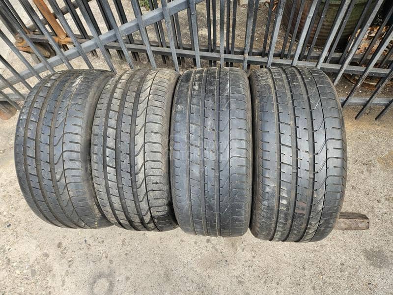 Pirelli 245/35 R19 Letnja