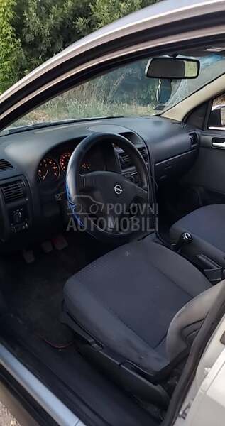 Opel Astra G 2.0