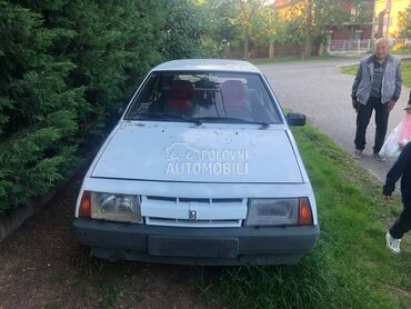 Lada Samara 
