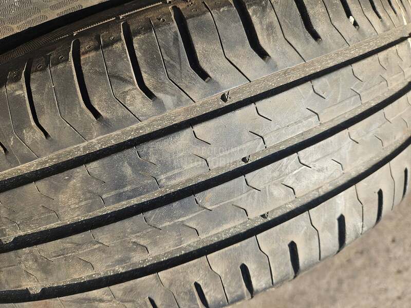Continental 195/65 R15 Letnja