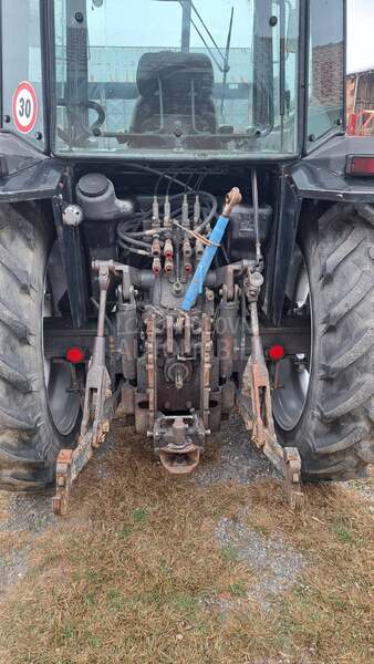Massey Ferguson 3050