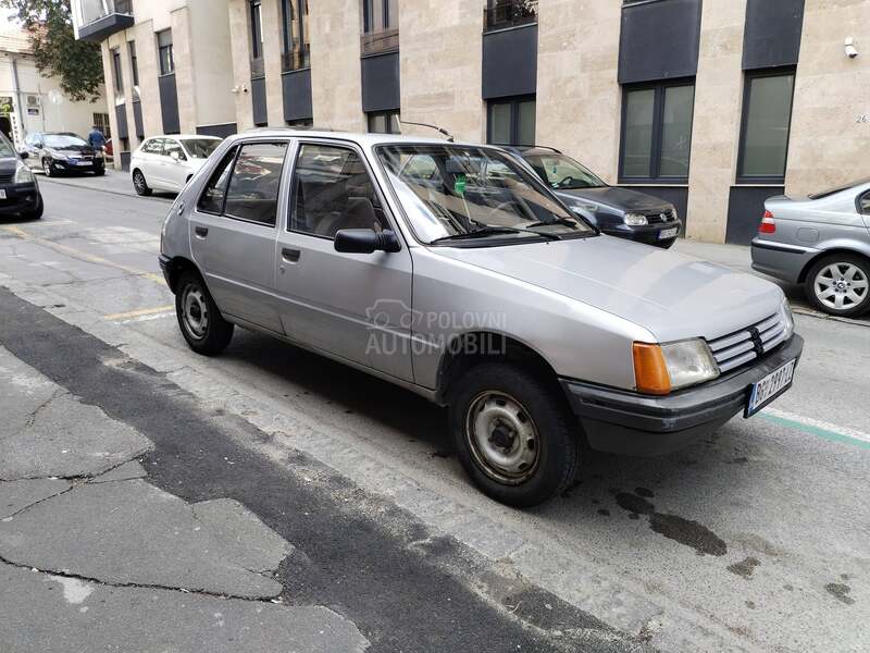 Peugeot 205 GL