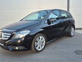 Mercedes Benz B 180 