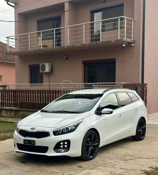 Kia cee`d sw 1.6 DCT GT line CH