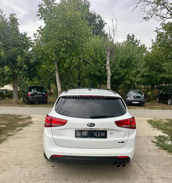 Kia cee`d sw 1.6 DCT GT line CH