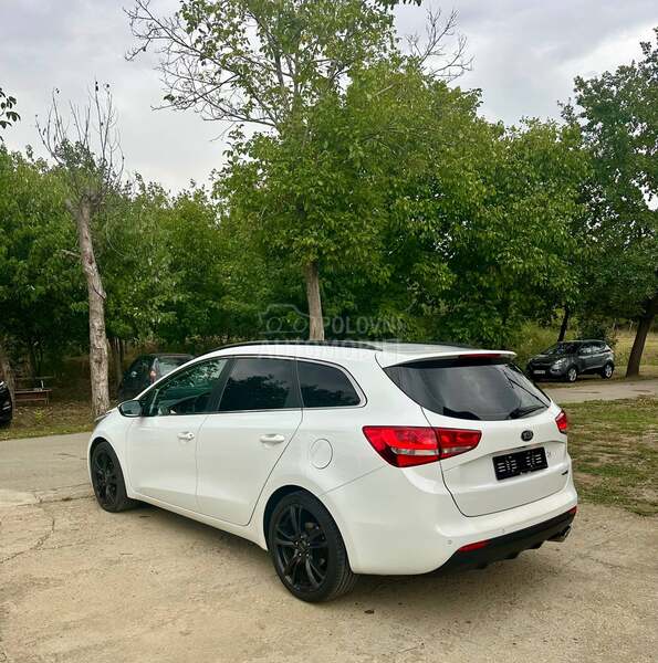 Kia cee`d sw 1.6 DCT GT line CH
