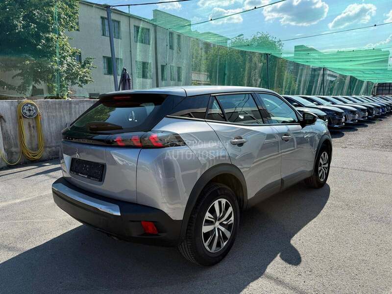 Peugeot 2008 1.2 B
