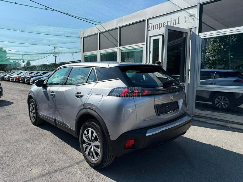 Peugeot 2008 1.2 B
