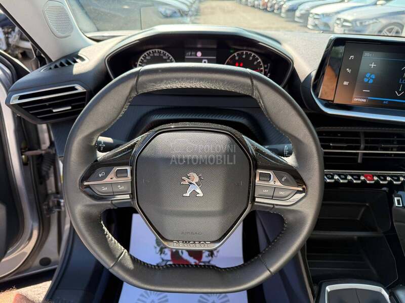 Peugeot 2008 1.2 B