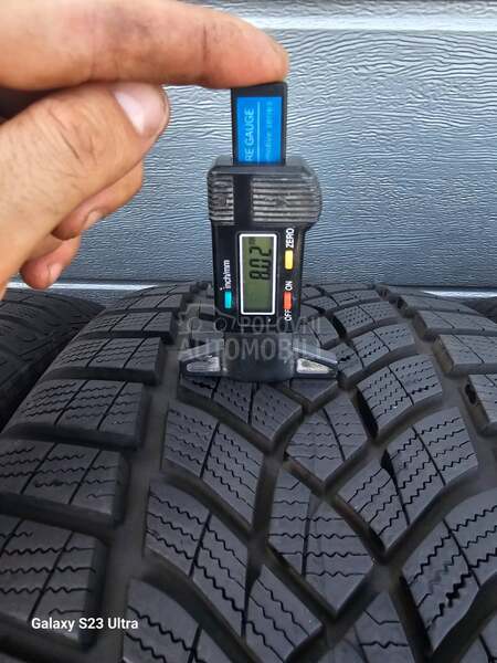 Goodyear 245/35 R21 Zimska