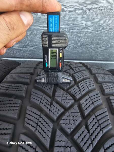 Goodyear 245/35 R21 Zimska
