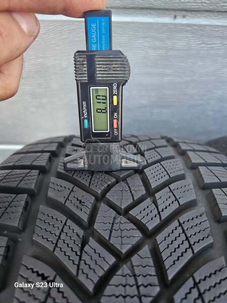 Goodyear 245/35 R21 Zimska