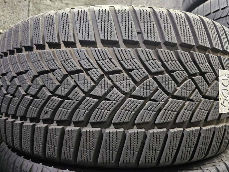 Goodyear 245/35 R21 Zimska