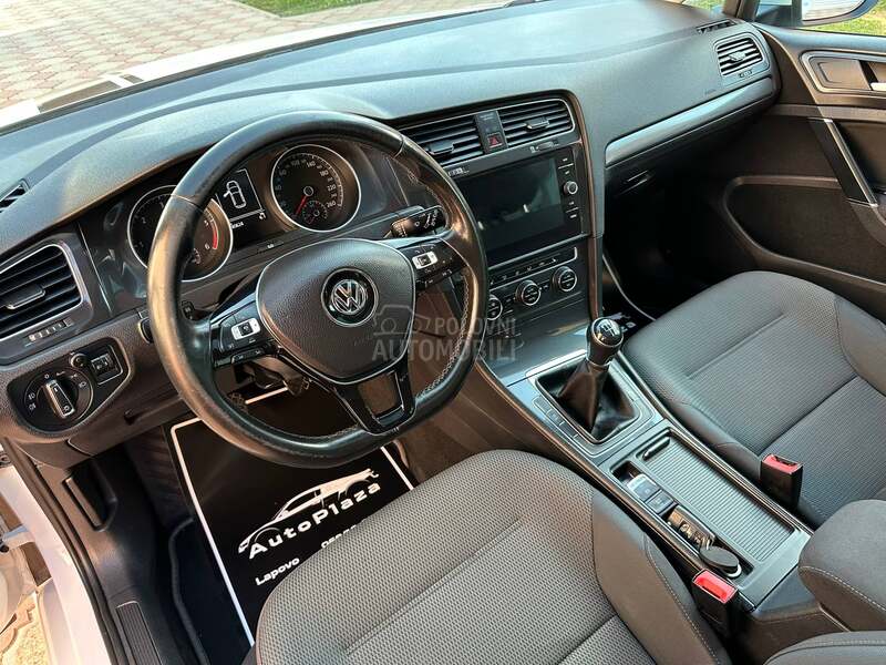 Volkswagen Golf 7 Highline Pano