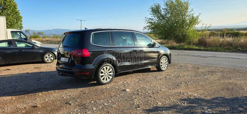 Volkswagen Sharan 2.0tdi DSG 6 SEDISTA